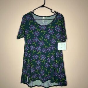 NWT LulaRoe Perfect T